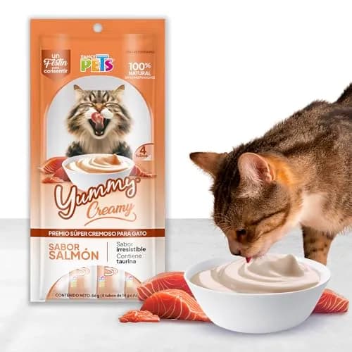 Fancy Pets Yummy Creamy Premio para Gato CREMOSO Sabor Salmon 4 Tubos
