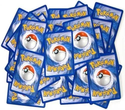 Pokemon TCG: Tarjetas aleatorias de Cada Serie, 100 Tarjetas en Cada Lote más 7 Tarjetas de